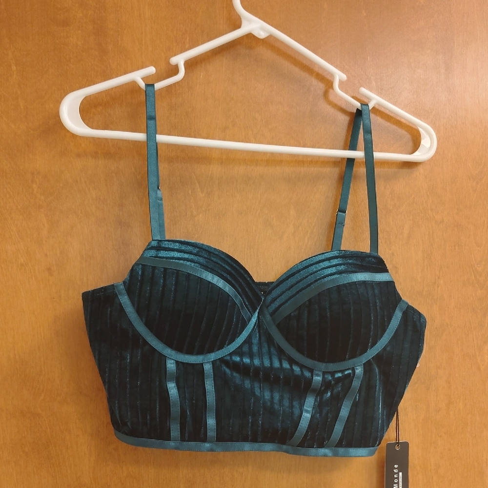 Haute Monde Emerald Green Velvet Cropped Top